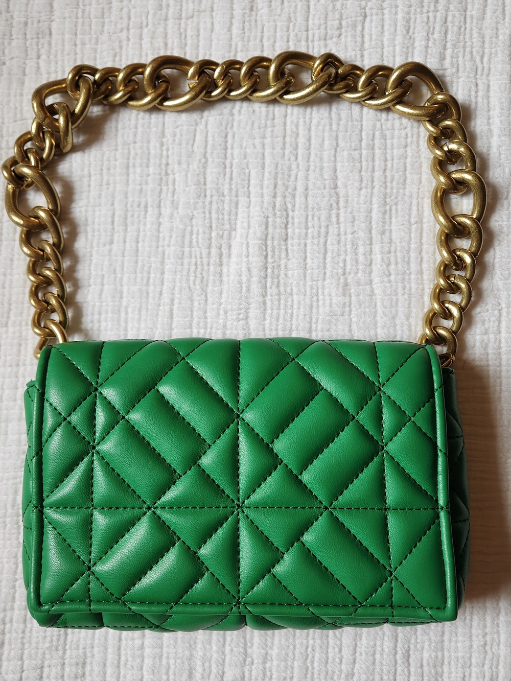 Zara Emerald Green Quilted Shoulder Bag with Gold Chain